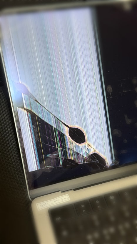 맥북프로 14인치 (MacBook Pro 14-inch A2442) 액정 교체, 맥북 수리 시간 얼마나 걸릴까?